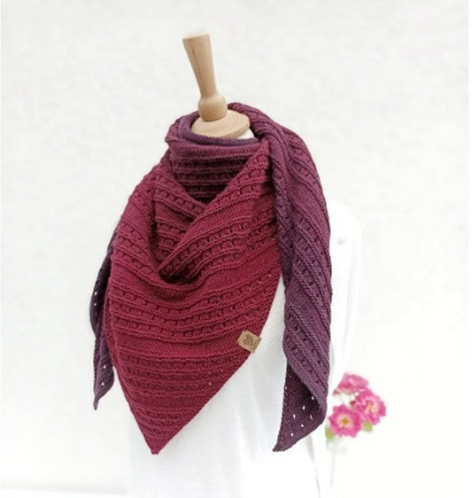 Knitting pattern/triangular scarf "Primera"